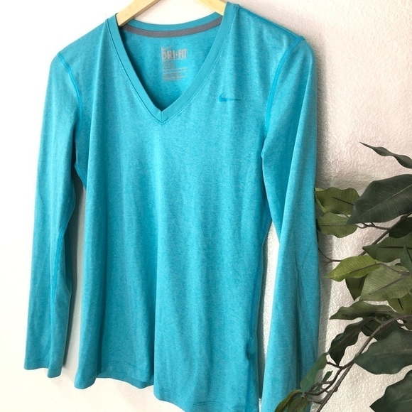 Nike Dri-Fit Long Sleeve Top - Picture 2 of 6